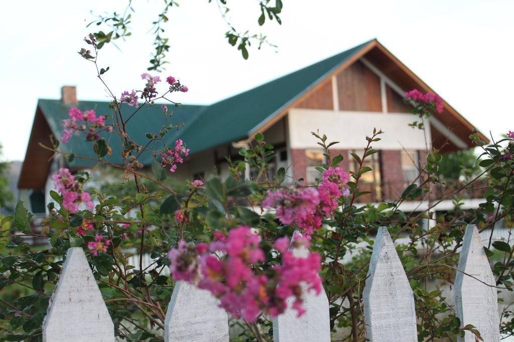 Hou Niao Fei Xing B&B Taiping  Екстериор снимка