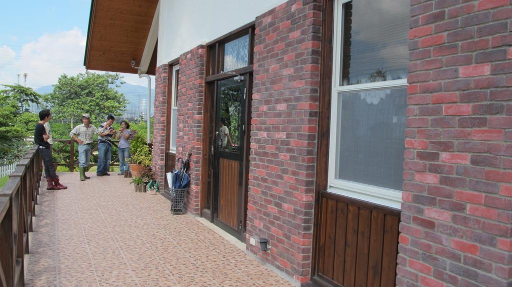 Hou Niao Fei Xing B&B Taiping  Екстериор снимка